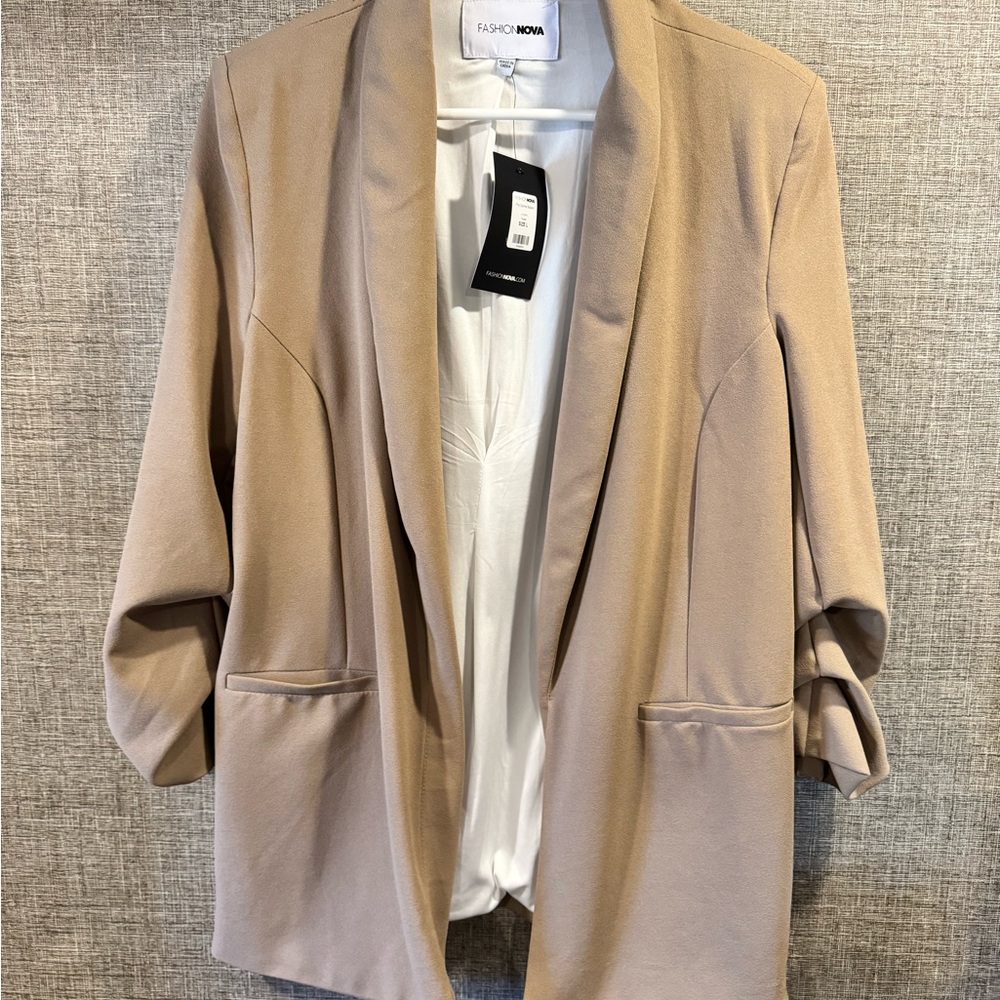 Fashion Nova Tan Women's Blazer